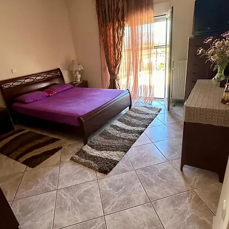 Stella's House Apartment Eleftheroupoli